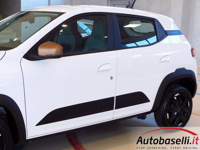 DACIA Spring usata, con MP3