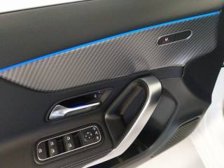 MERCEDES-BENZ A 180 usata, con Alzacristalli elettrici
