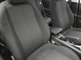 PEUGEOT 308 usata, con Autoradio digitale