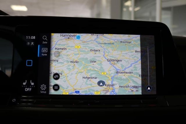 VOLKSWAGEN Golf usata, con Sedili riscaldati