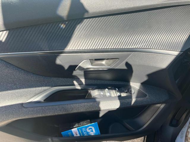 PEUGEOT 3008 usata, con Boardcomputer