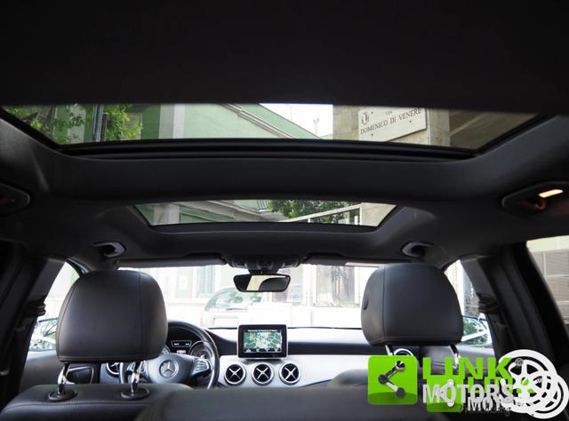 MERCEDES-BENZ GLA 200 usata 19