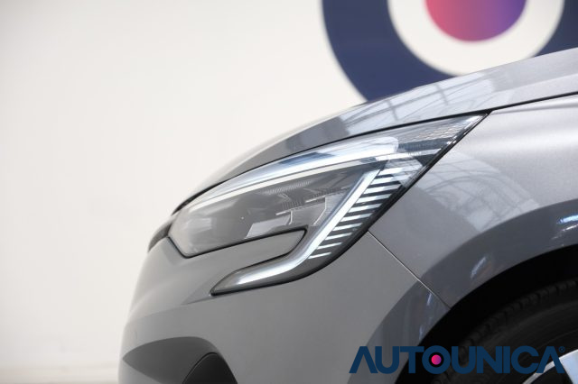 RENAULT Clio usata, con Interni in pelle