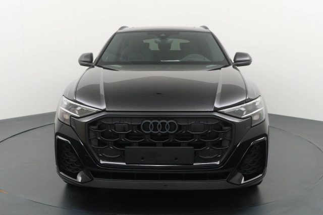 AUDI Q8 usata, con Alzacristalli elettrici