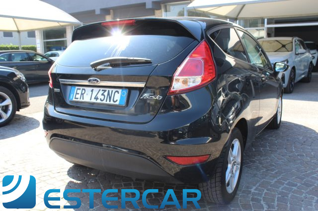 FORD Fiesta usata, con Airbag