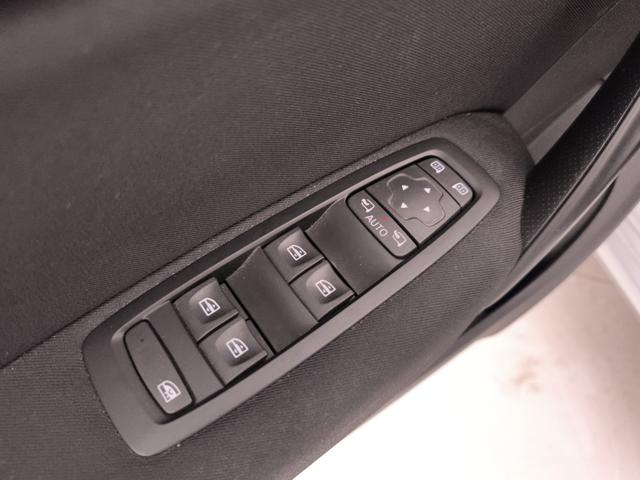 RENAULT Megane usata, con Volante in pelle