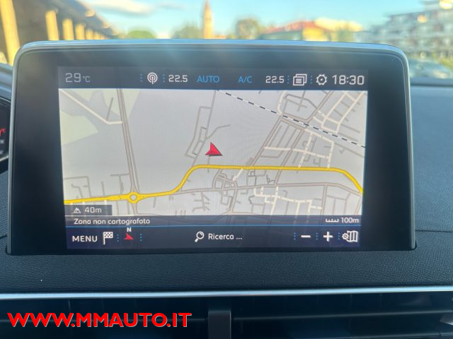 PEUGEOT 3008 usata, con Volante in pelle