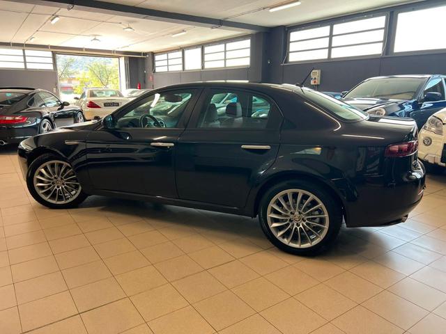 ALFA ROMEO 159 usata, con Autoradio