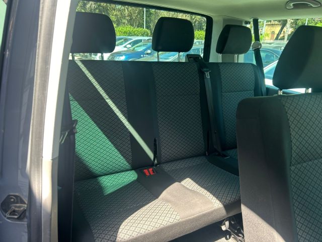 VOLKSWAGEN Caravelle usata, con Chiusura centralizzata