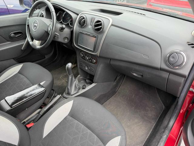 DACIA Sandero usata, con Autoradio