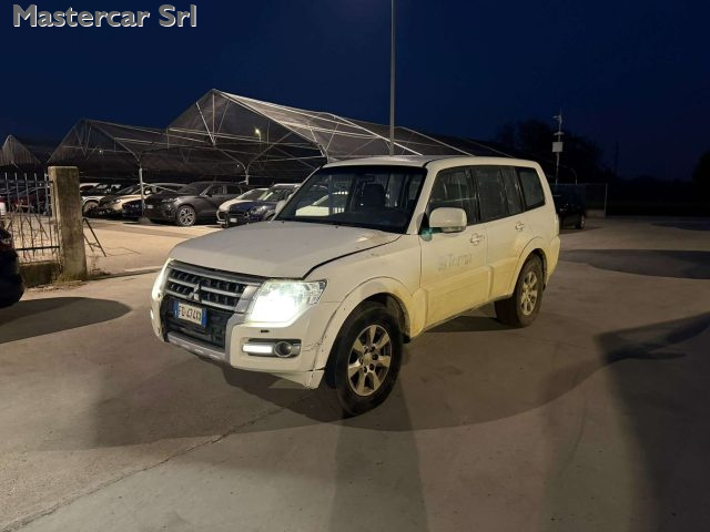 MITSUBISHI Pajero usata, con Airbag Passeggero