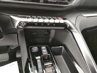 PEUGEOT 5008 usata, con Servosterzo