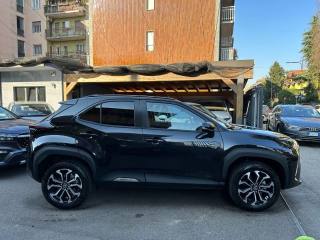 TOYOTA Yaris Cross usata, con Autoradio