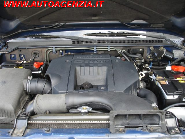 MITSUBISHI Pajero usata 19