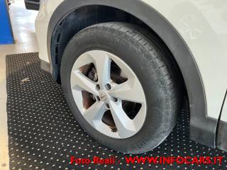 NISSAN Qashqai usata, con Bracciolo