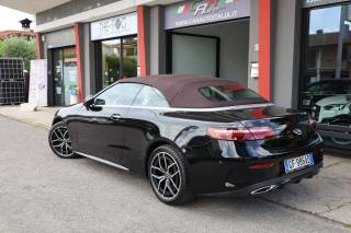 MERCEDES-BENZ E 220 usata 104
