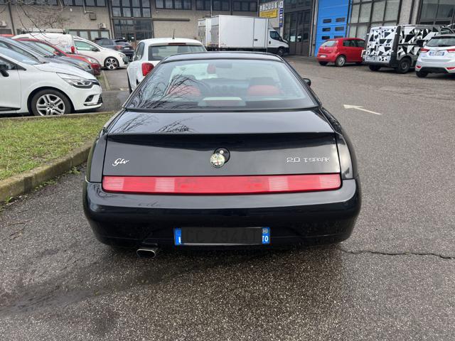 ALFA ROMEO GTV usata, con Autoradio