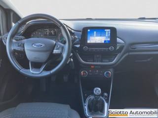 FORD Fiesta usata, con Bluetooth
