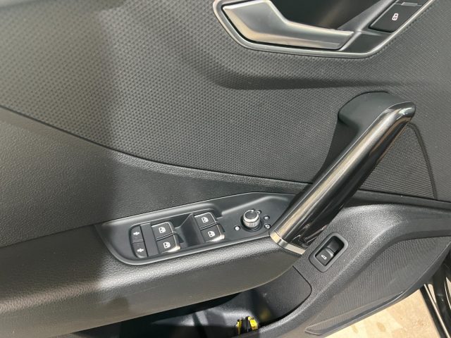 AUDI Q2 usata, con Park Distance Control