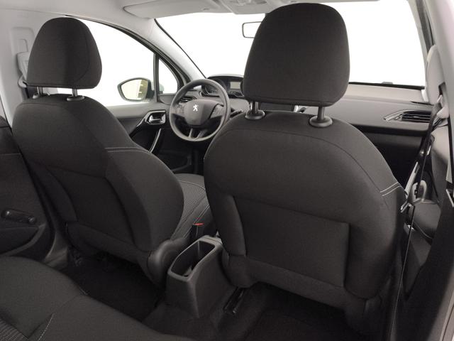 PEUGEOT 208 usata, con Airbag testa