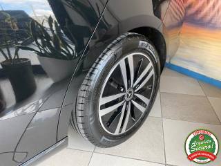 MERCEDES-BENZ CLA 180 usata, con Regolazione elettrica sedili