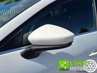 MAZDA 3 usata, con Fari LED
