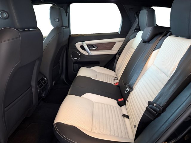 LAND ROVER Discovery Sport usata, con Autoradio