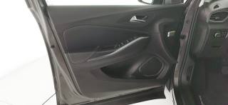 OPEL Grandland X usata, con Specchietto retrovisore con funzione antiabbagliamento