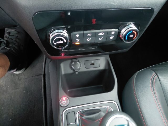 EVO Evo3 usata, con Sensori di parcheggio anteriori