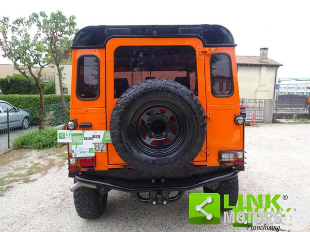 LAND ROVER Defender usata, con Fari Xenon