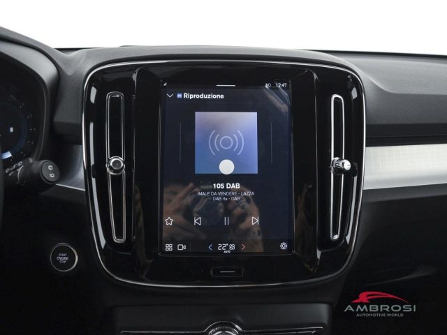 VOLVO XC40 usata 12