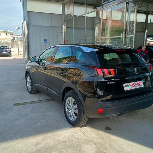 PEUGEOT 3008 usata, con Boardcomputer