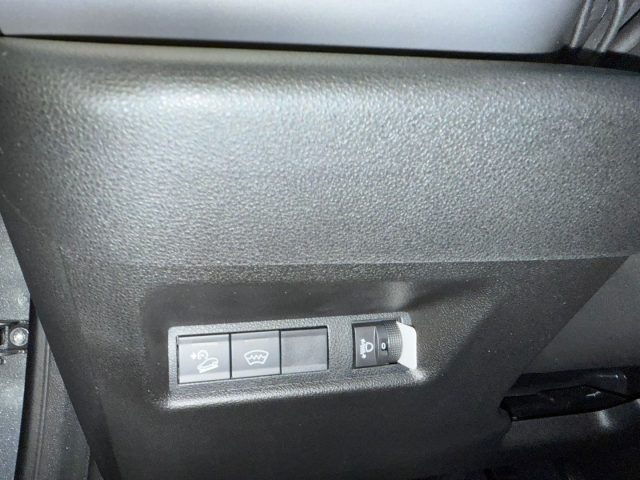 JEEP Avenger usata 19