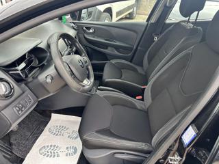 RENAULT Clio usata, con Sistema di navigazione