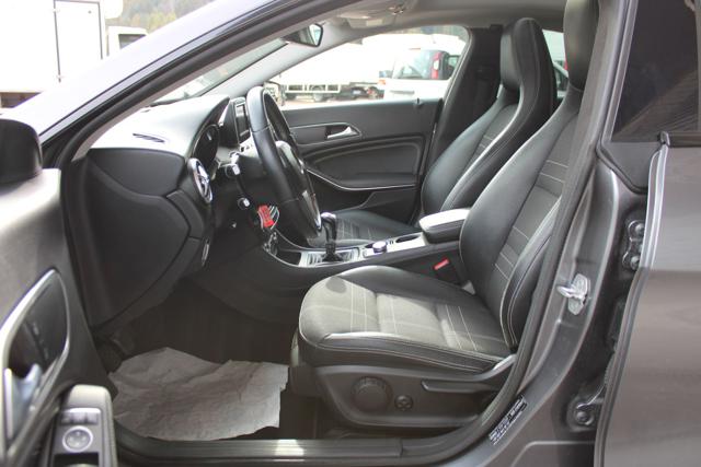 MERCEDES-BENZ CLA 200 usata, con Controllo trazione