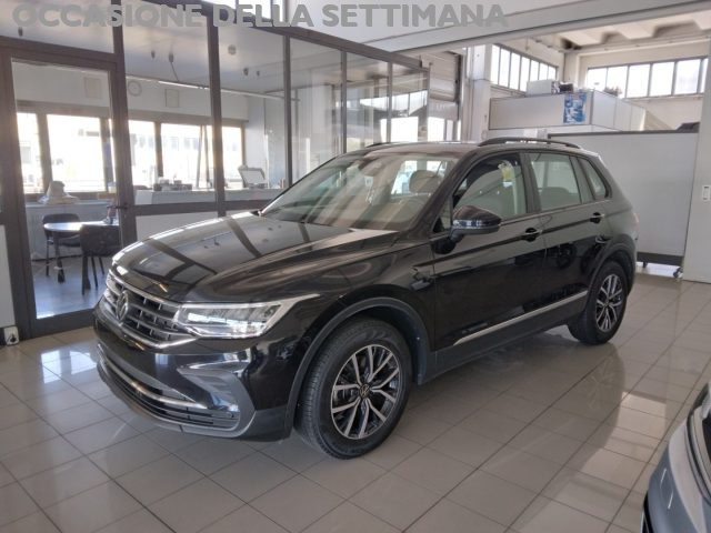 VOLKSWAGEN Tiguan usata, con Airbag Passeggero