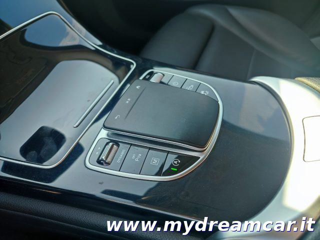 MERCEDES-BENZ GLC 300 usata, con Autoradio digitale