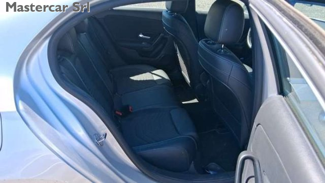 MERCEDES-BENZ A 250 usata, con Sensore di pioggia