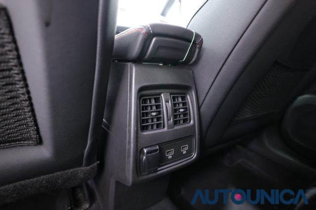RENAULT Captur usata, con Start/Stop Automatico