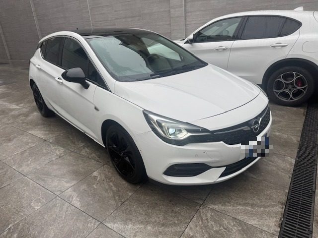 OPEL Astra usata, con Airbag laterali