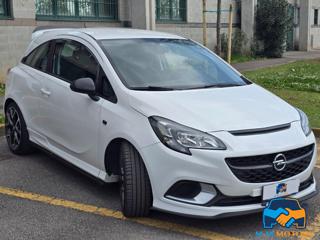 OPEL Corsa usata, con Airbag laterali