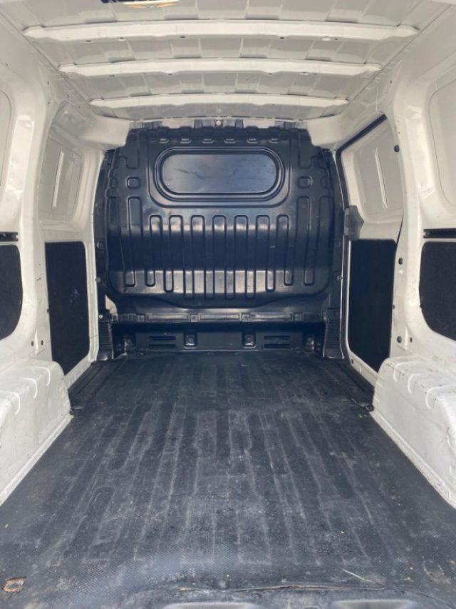 NISSAN NV200 usata, con Chiusura centralizzata