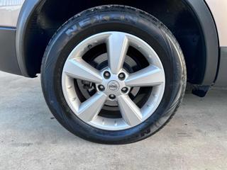 NISSAN Qashqai+2 usata, con Specchietti laterali elettrici