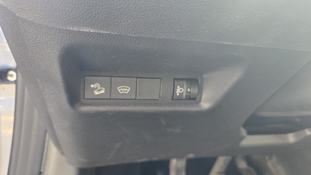 JEEP Avenger usata, con Sedili riscaldati