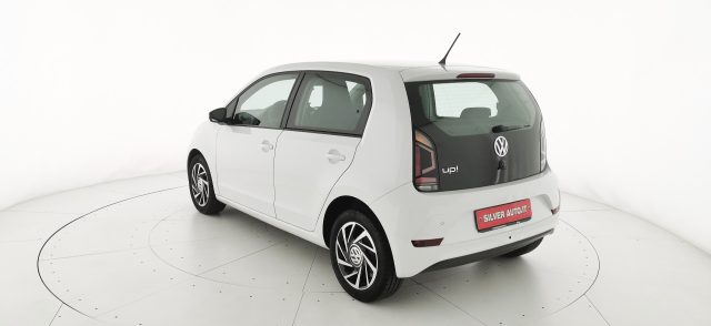 VOLKSWAGEN up! usata, con Autoradio