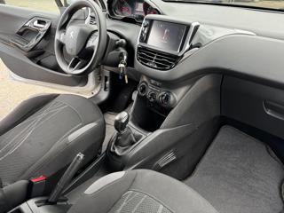 PEUGEOT 208 usata 18