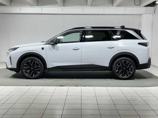 PEUGEOT 5008 usata, con Airbag