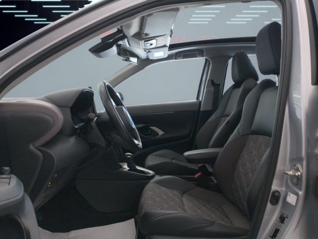 TOYOTA Yaris Cross usata 13