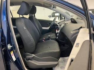 TOYOTA Yaris usata, con Servosterzo
