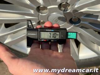 LAND ROVER Discovery usata 33